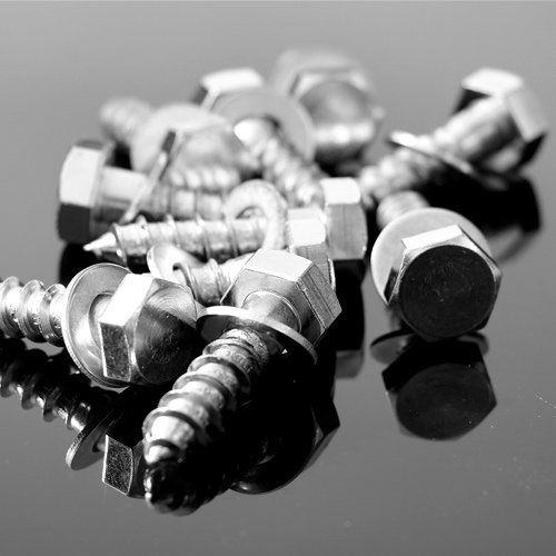 Tornillos y trefilería en Polo Construcciones